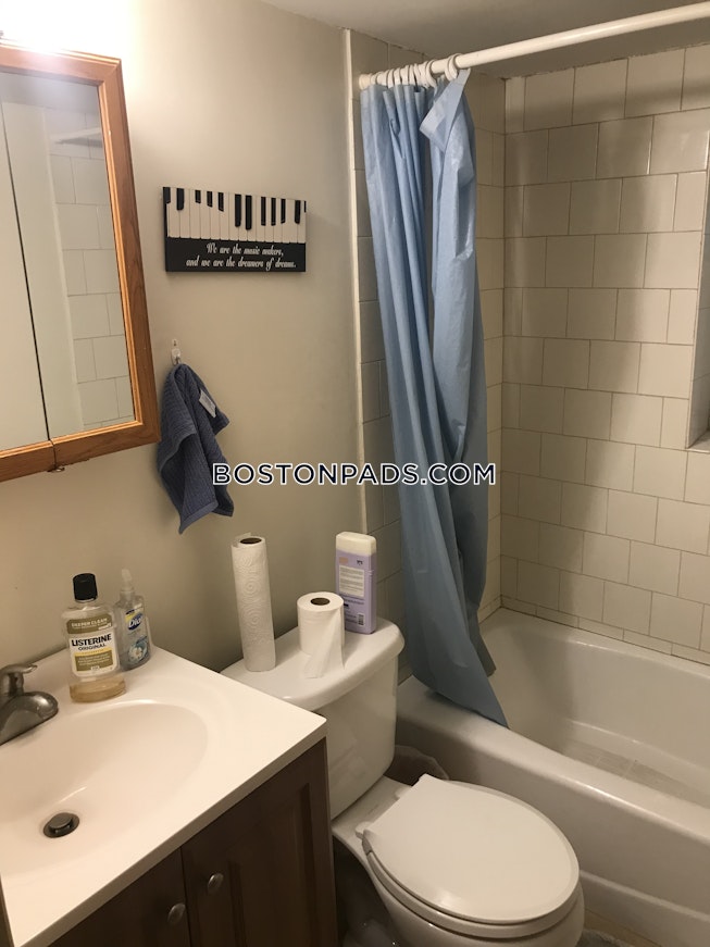 Boston - $2,550+ /mo