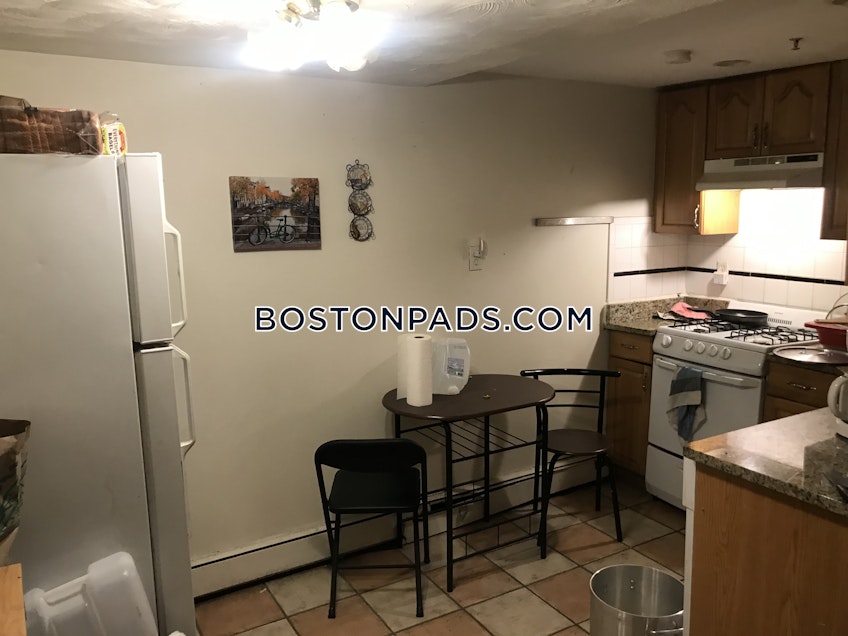 Boston - $2,550+ /month