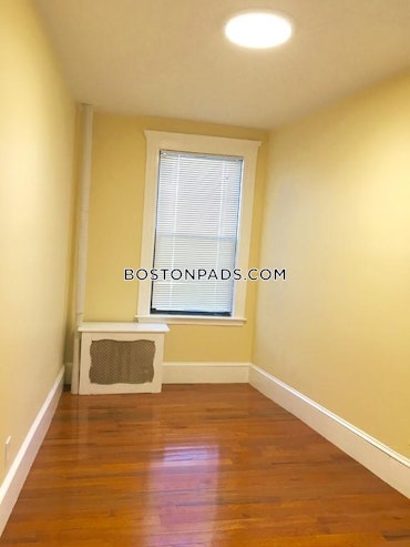 Boston - 3 Beds, 1 Baths