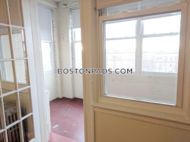 Boston - 1 Beds, 1 Baths