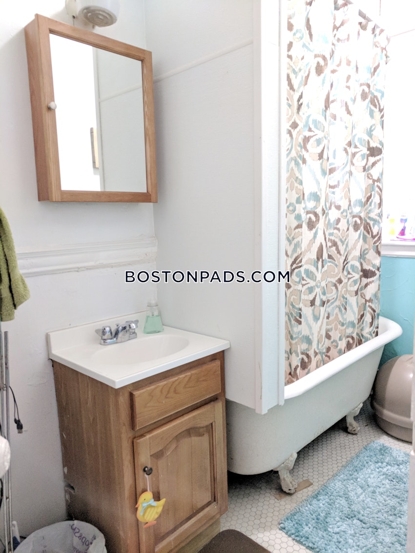 BOSTON - ALLSTON - 1 Bed, 1 Bath - Image 32