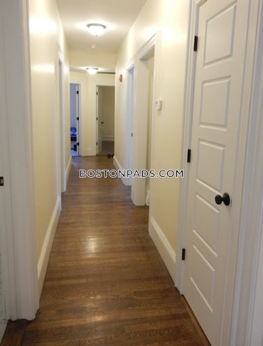 Boston - 4 Beds, 2 Baths