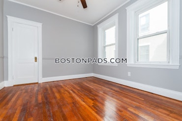 Boston - 2 Beds, 1 Baths