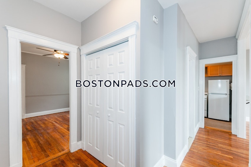 BOSTON - BRIGHTON- WASHINGTON ST./ ALLSTON ST. - 2 Beds, 1 Bath - Image 3