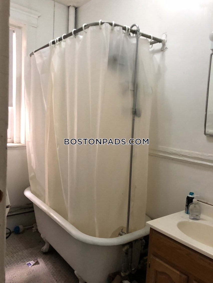 BOSTON - ALLSTON/BRIGHTON BORDER - 1 Bed, 1 Bath - Image 23
