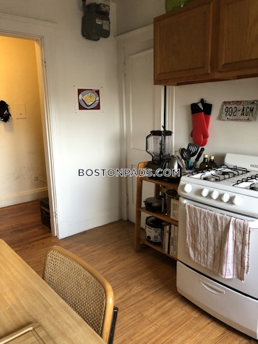 Boston - 1 Beds, 1 Baths