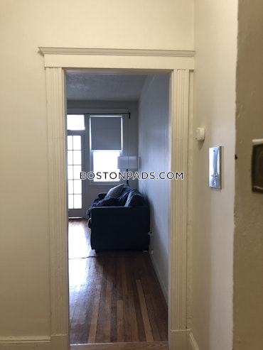 Boston - 1 Beds, 1 Baths