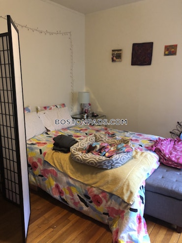 Boston - 2 Beds, 1 Baths