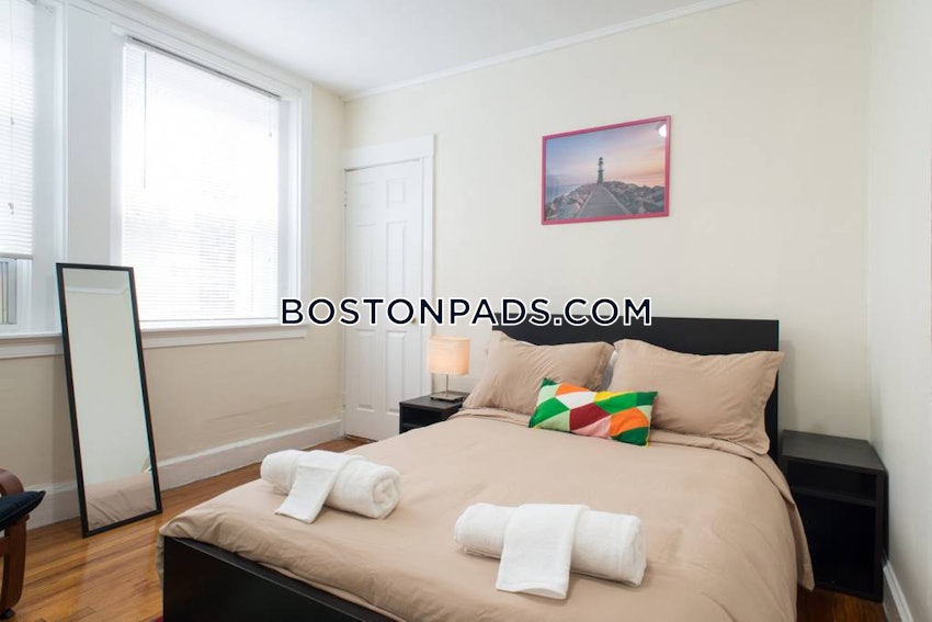 BOSTON - ALLSTON/BRIGHTON BORDER - 2 Beds, 1 Bath - Image 9