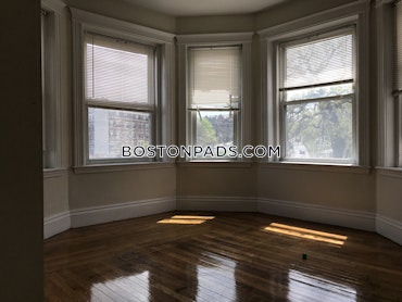 Boston - 2 Beds, 1 Baths