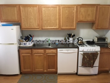 Boston - 2 Beds, 1 Baths