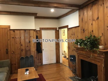 Boston - 4 Beds, 2 Baths