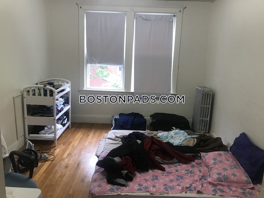 BOSTON - ALLSTON/BRIGHTON BORDER - 2 Beds, 1 Bath - Image 5