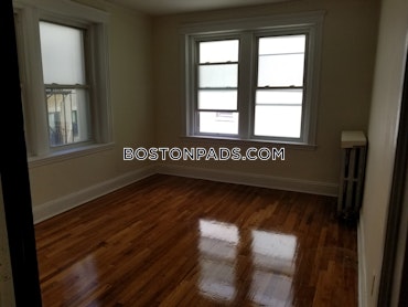 Boston - 1 Beds, 1 Baths