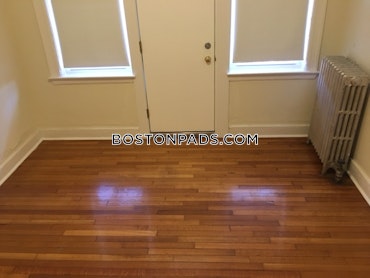 Boston - 2 Beds, 1 Baths