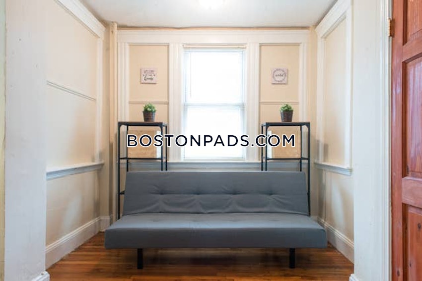 BOSTON - ALLSTON/BRIGHTON BORDER - 2 Beds, 1 Bath - Image 14