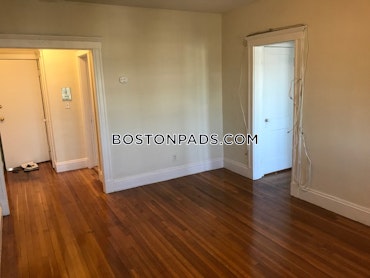 Boston - 1 Beds, 1 Baths