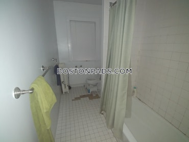 Boston - 3 Beds, 1 Baths