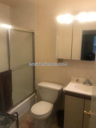 Boston - 1 Beds, 1 Baths