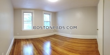 Boston - 7 Beds, 3 Baths