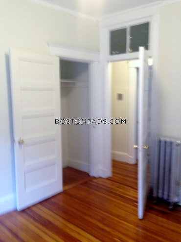 Boston - 2 Beds, 1 Baths