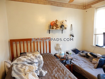 Boston - 1 Beds, 1 Baths