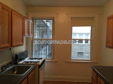 Boston - 2 Beds, 1 Baths