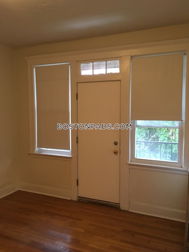 Boston - 2 Beds, 1 Baths