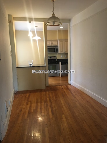 Boston - 3 Beds, 1 Baths