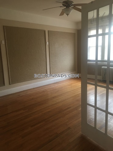 Boston - 3 Beds, 1 Baths