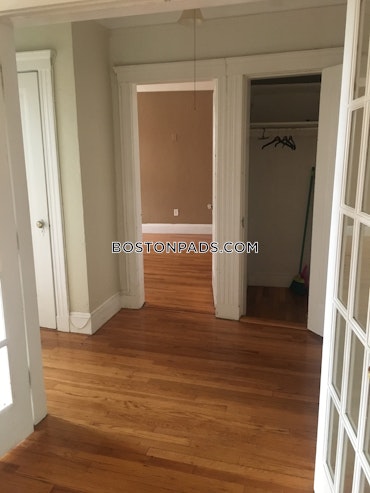 Boston - 3 Beds, 1 Baths