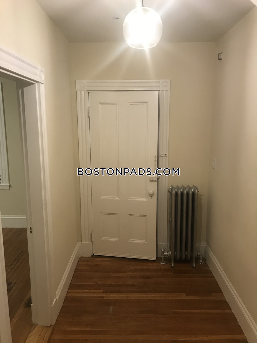 BOSTON - ALLSTON/BRIGHTON BORDER - 3 Beds, 1 Bath - Image 16