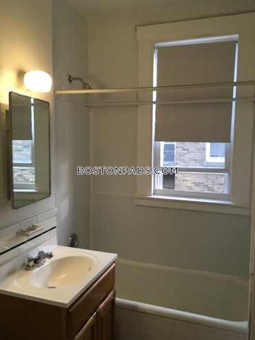 Boston - 1 Beds, 1 Baths