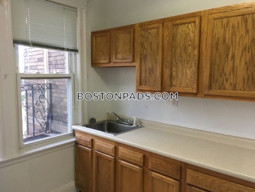 Boston - 1 Beds, 1 Baths