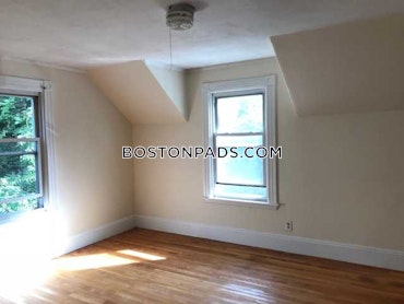 Boston - 4 Beds, 2 Baths