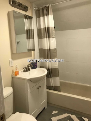 Boston - 4 Beds, 2 Baths