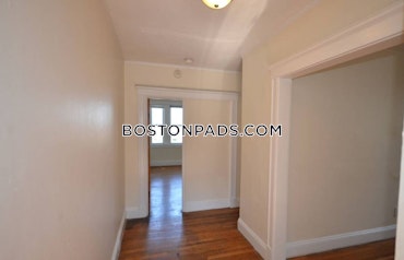 Boston - 2 Beds, 1 Baths