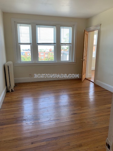 Boston - 2 Beds, 1 Baths