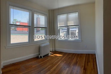 Boston - 2 Beds, 1 Baths