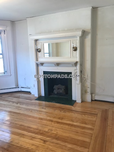 Boston - 4 Beds, 1 Baths