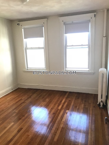 Boston - 2 Beds, 1 Baths