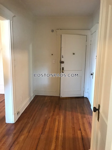 Boston - 2 Beds, 1 Baths