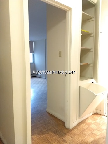 Boston - 1 Beds, 1 Baths