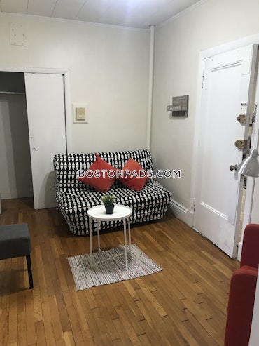 Boston - 1 Beds, 1 Baths