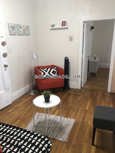 Boston - 1 Beds, 1 Baths