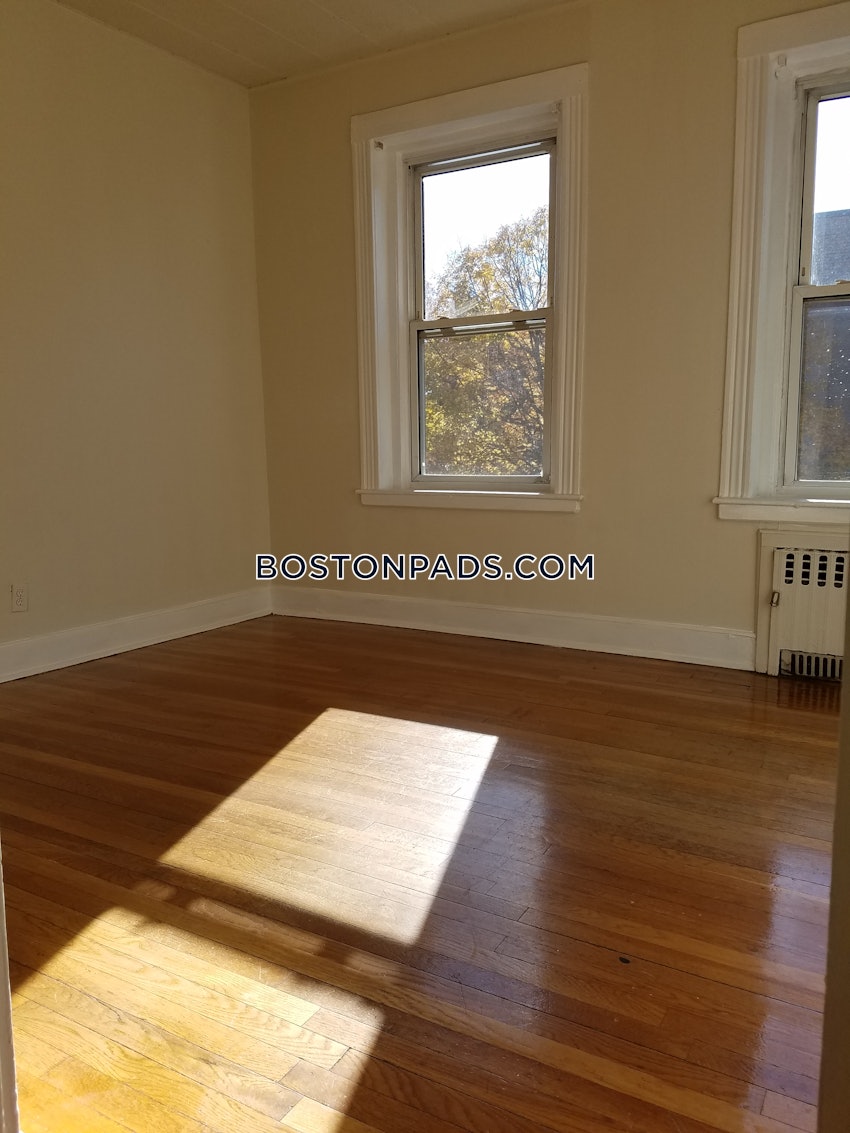 BOSTON - ALLSTON/BRIGHTON BORDER - 2 Beds, 1 Bath - Image 2