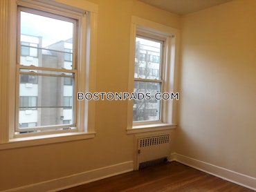 Boston - 2 Beds, 1 Baths