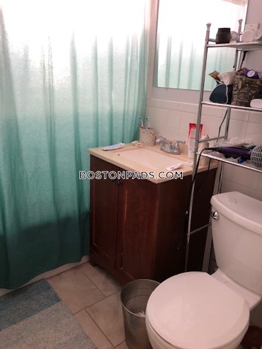 Boston - 1 Beds, 1 Baths