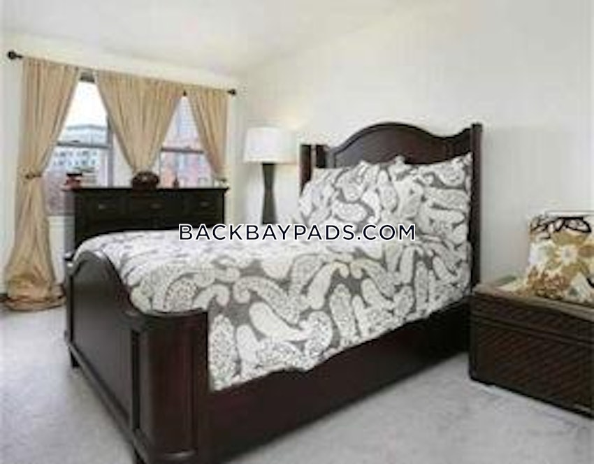 BOSTON - BACK BAY - 3 Beds, 1.5 Baths - Image 1