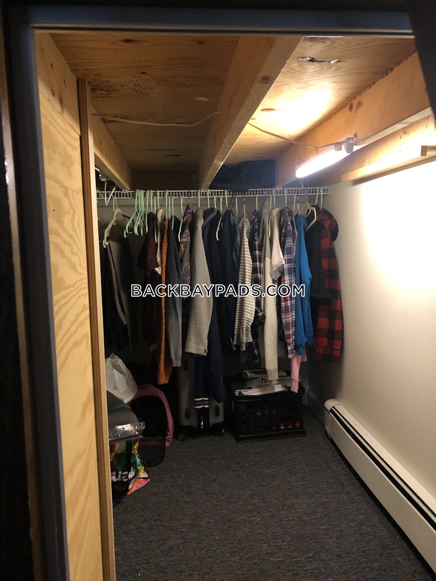 BOSTON - BACK BAY - 1 Bed, 1 Bath - Image 7